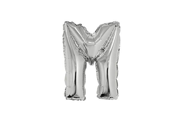 LETRA M PLATEADA DE 14 PULGADAS
