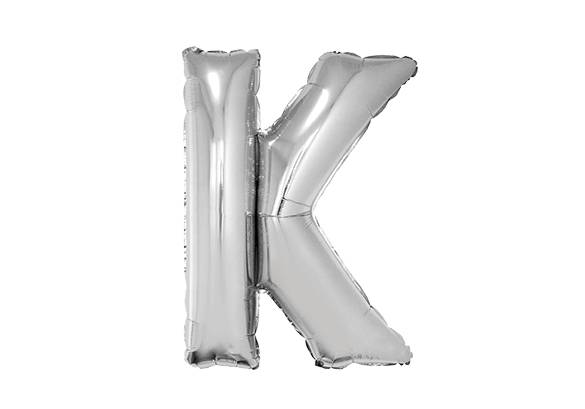 LETRA K PLATEADA DE 34 PULGADAS