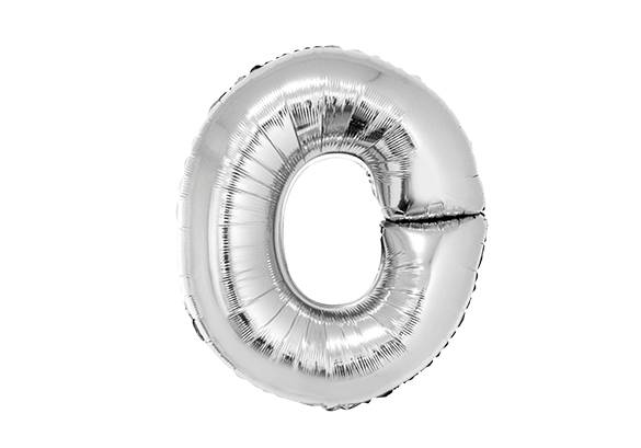 LETRA O PLATEADA DE 34 PULGADAS